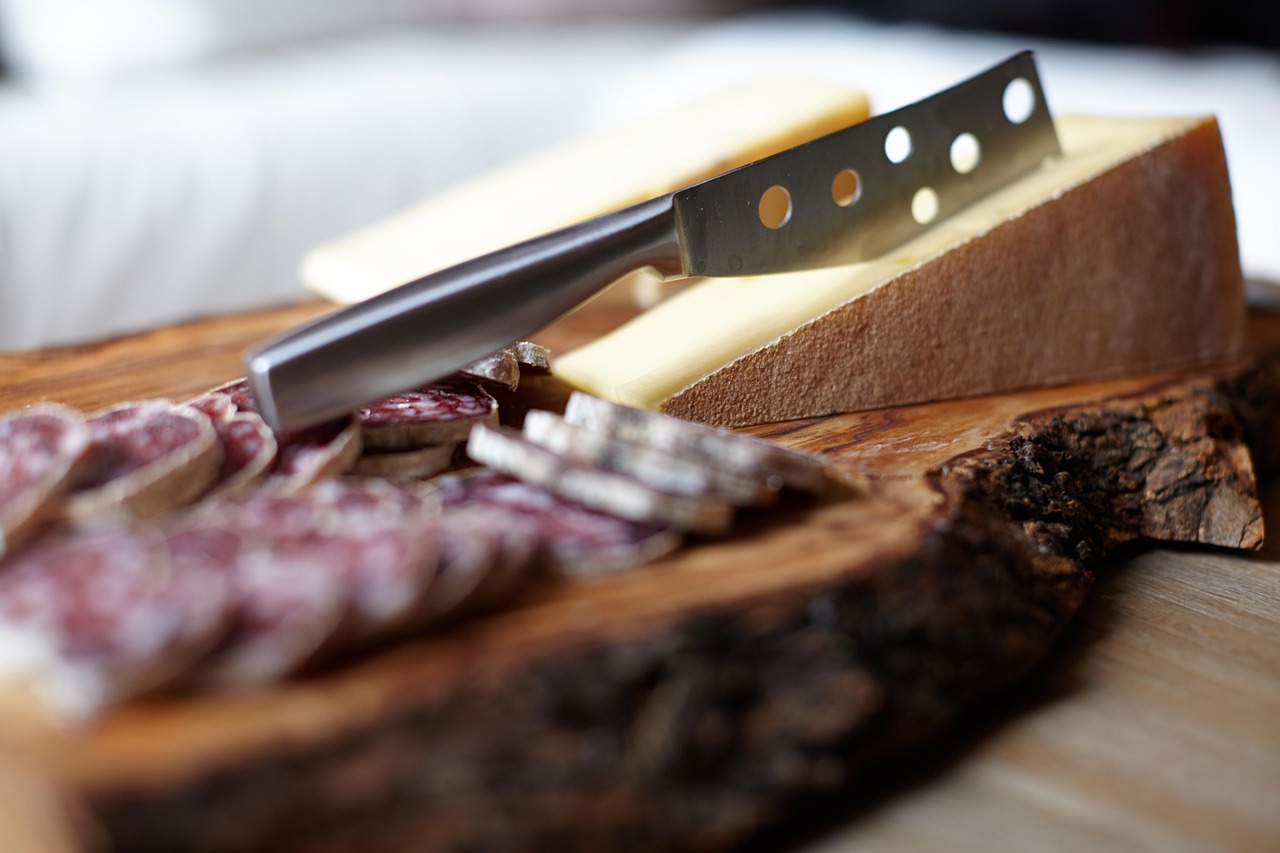 cooking, cheese, sausage, parmesan, charcuterie, brown cooking, charcuterie, charcuterie, charcuterie, charcuterie, charcuterie-1559188.jpg